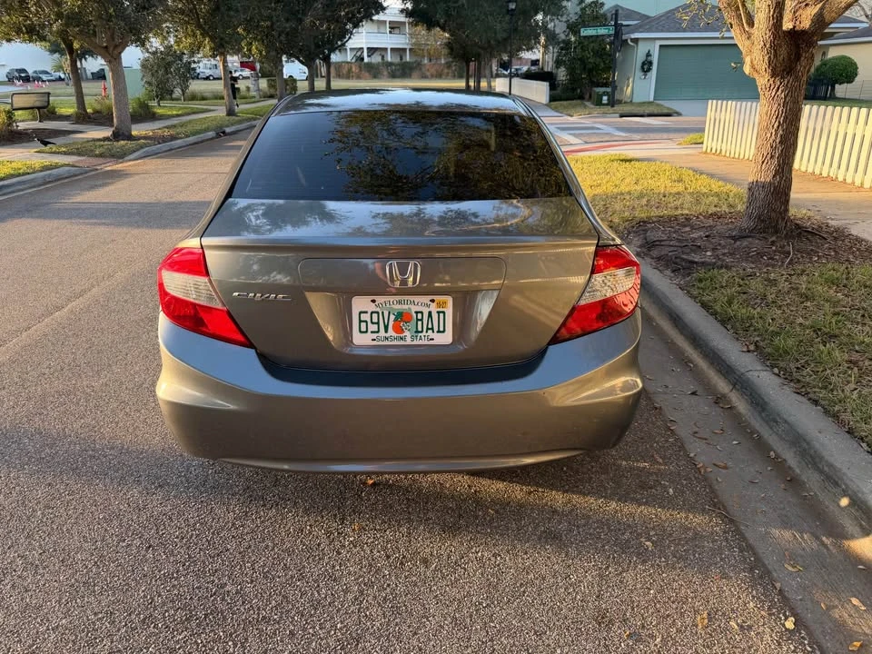 2012 Honda Civic 9th Gen - Image 4 of 8