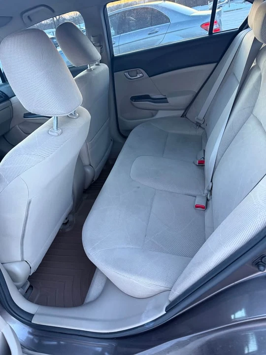 2012 Honda Civic 9th Gen - Image 4 of 7