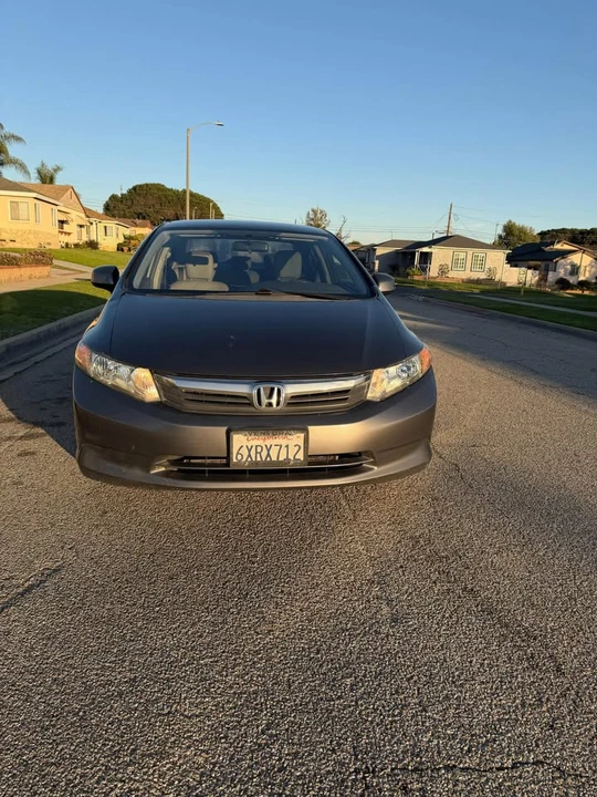 2012 Honda Civic 9th Gen - Image 5 of 14