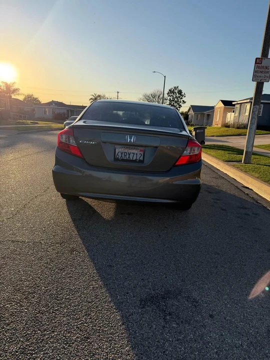 2012 Honda Civic 9th Gen - Image 6 of 14