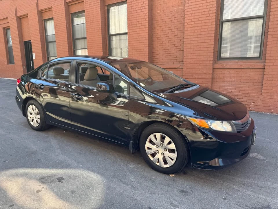 2012 Honda Civic 9th Gen - Image 3 of 10