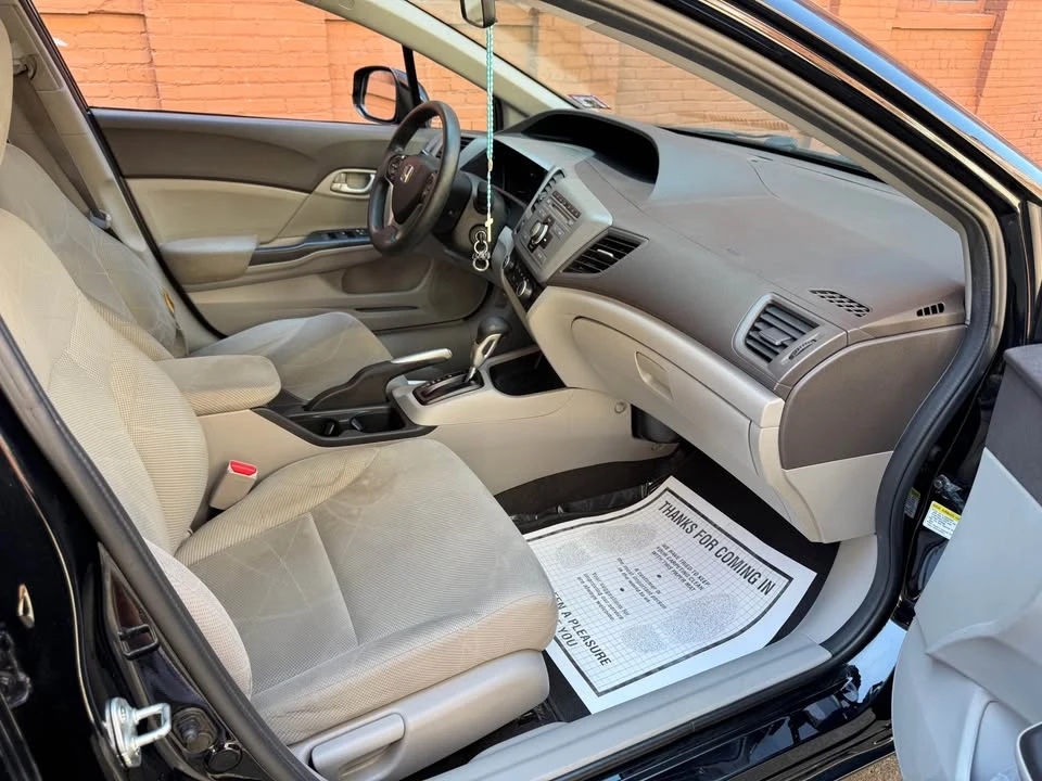 2012 Honda Civic 9th Gen - Image 8 of 10