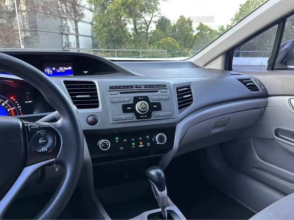 2012 Honda Civic 9th Gen - Image 11 of 13