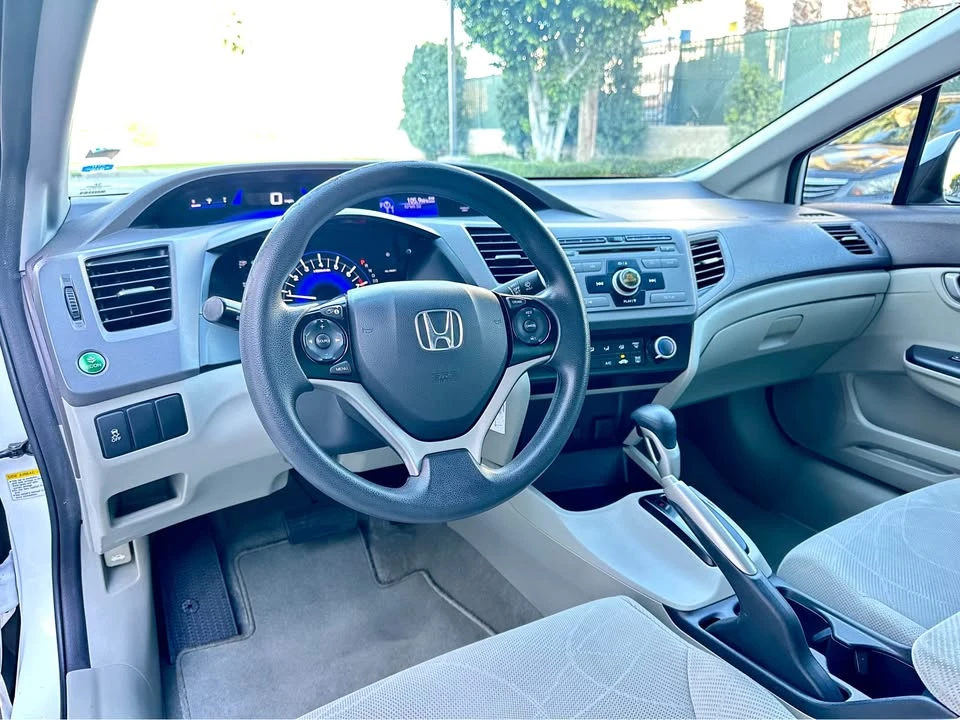 2012 Honda Civic 9th Gen - Image 11 of 21