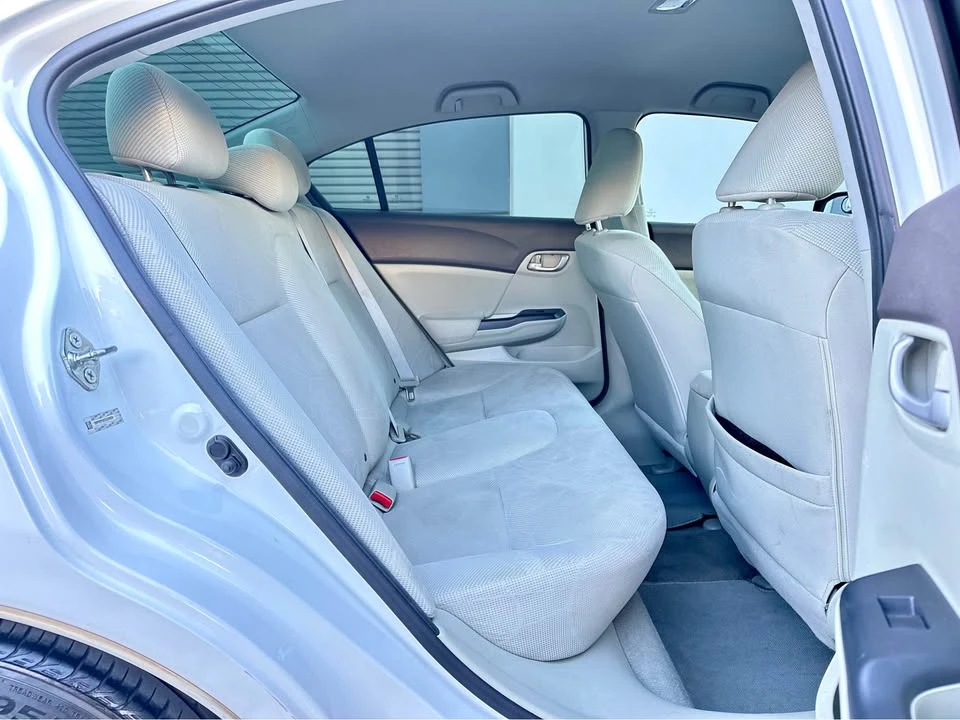 2012 Honda Civic 9th Gen - Image 15 of 21
