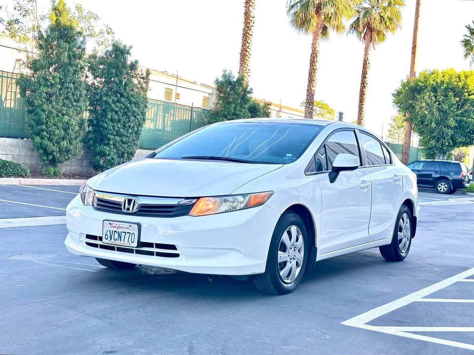 2012 Honda Civic 9th Gen - Image 8 of 21