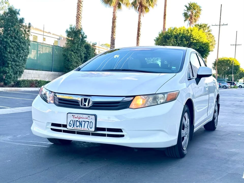 2012 Honda Civic 9th Gen - Image 9 of 21