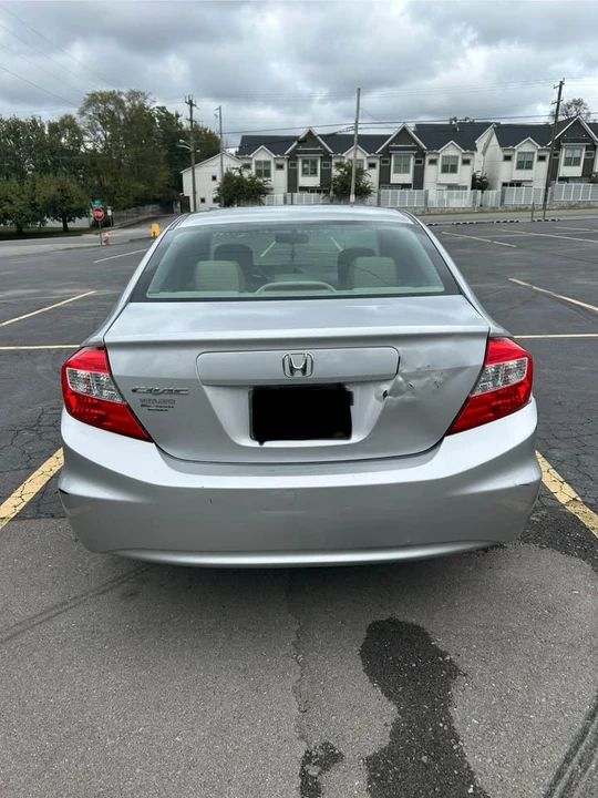 2012 Honda Civic 9th Gen - Image 6 of 10
