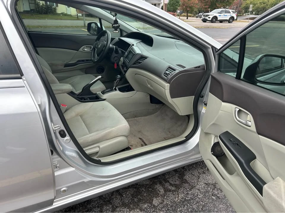 2012 Honda Civic 9th Gen - Image 10 of 10