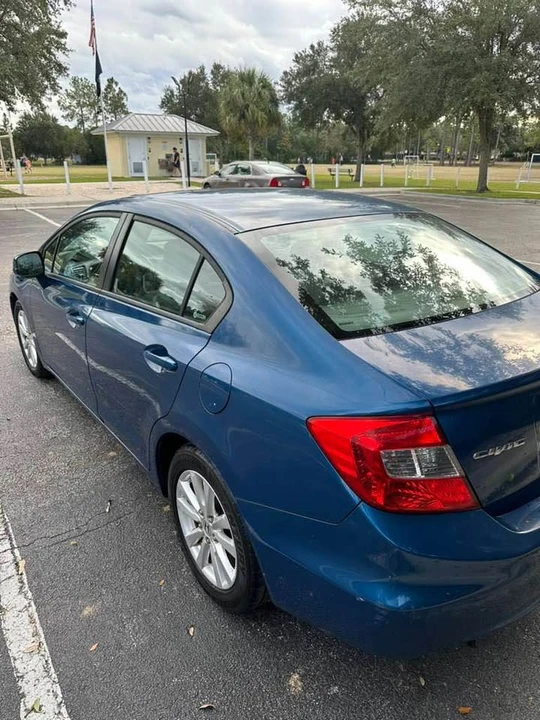 2012 Honda Civic 9th Gen - Image 4 of 9