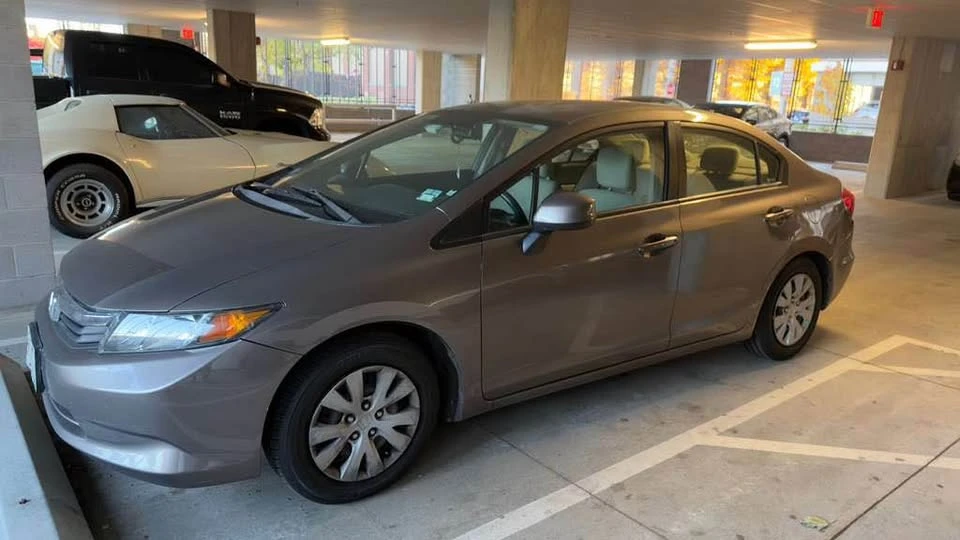 2012 Honda Civic 9th Gen - Image 4 of 13
