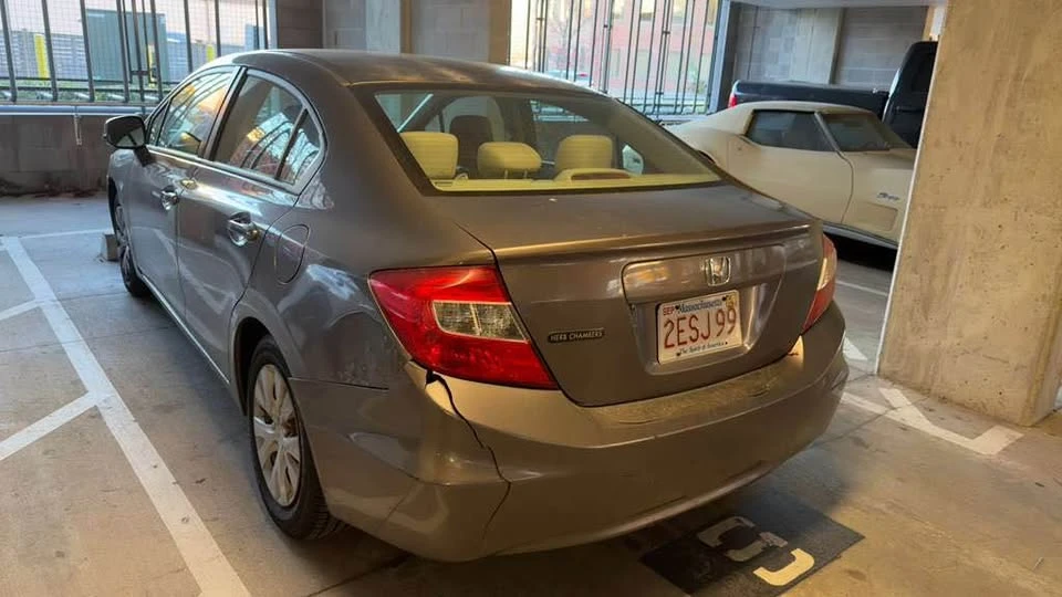 2012 Honda Civic 9th Gen - Image 6 of 13