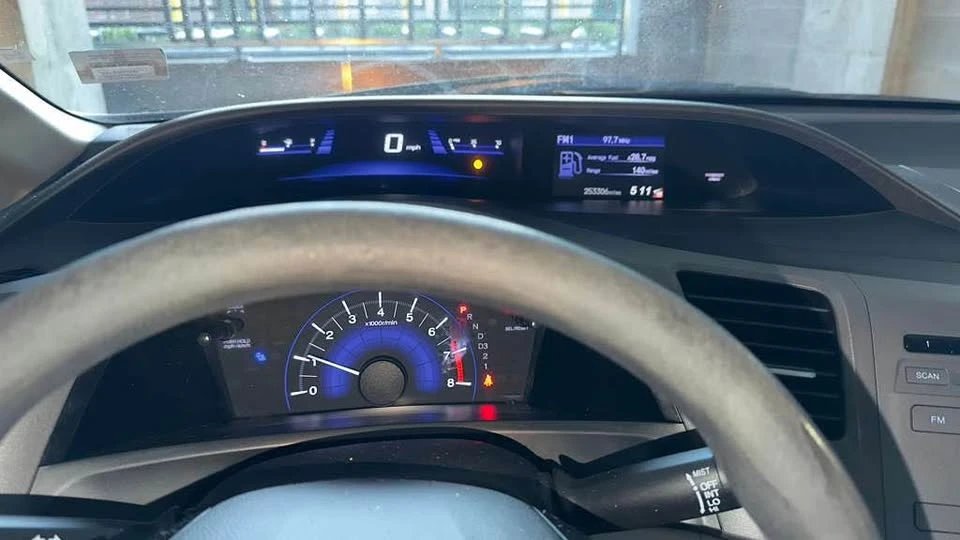 2012 Honda Civic 9th Gen - Image 9 of 13
