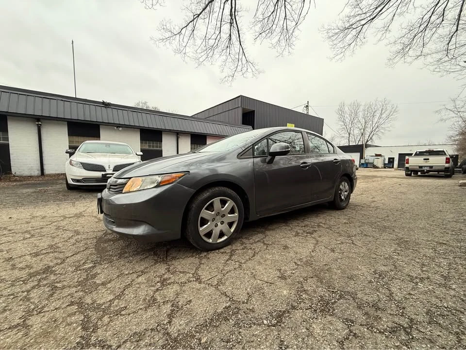 2012 Honda Civic 9th Gen - Image 10 of 14