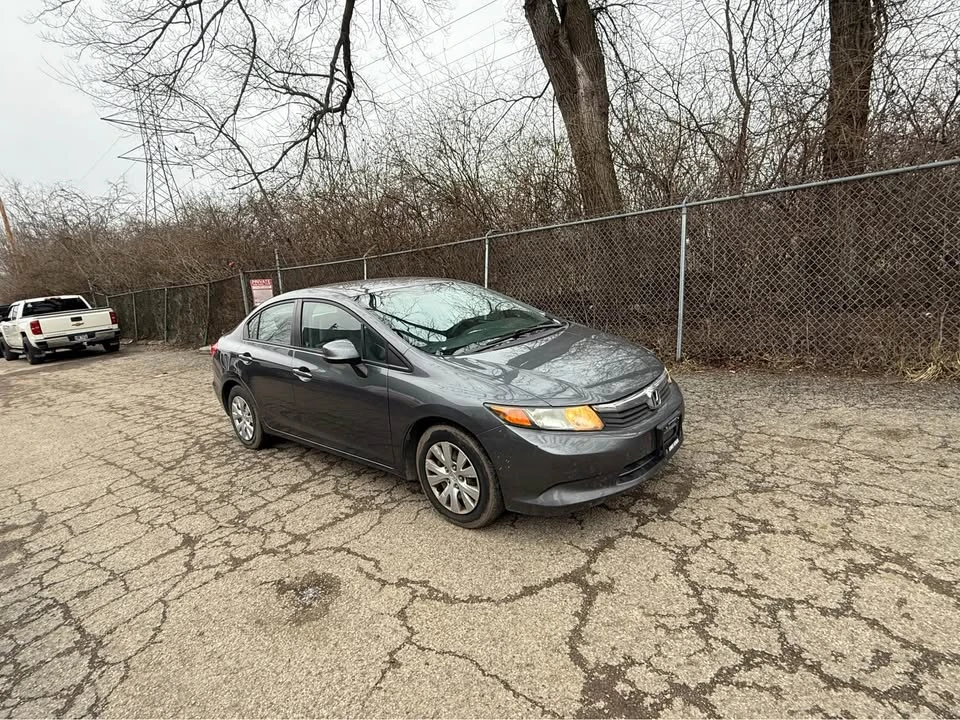 2012 Honda Civic 9th Gen - Image 7 of 14