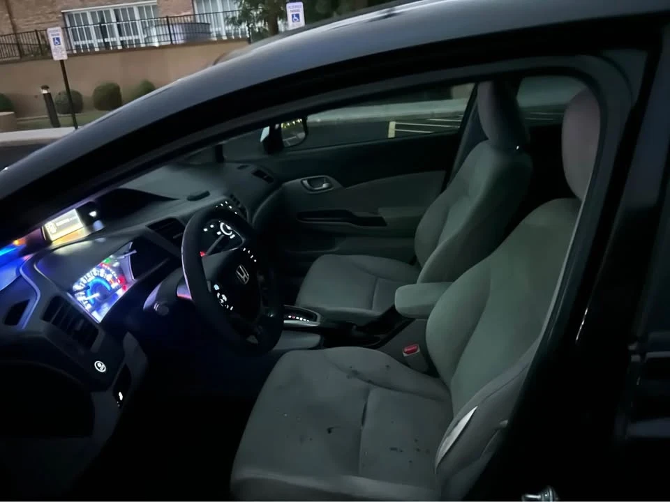 2012 Honda Civic 9th Gen - Image 8 of 10