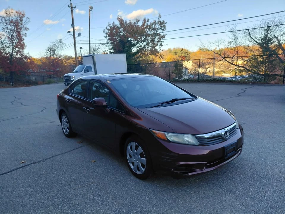 2012 Honda Civic 9th Gen - Image 2 of 8