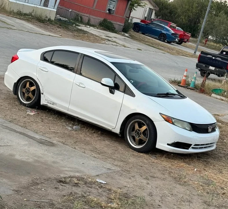 2012 Honda Civic Si 9th Gen - Image 2 of 4