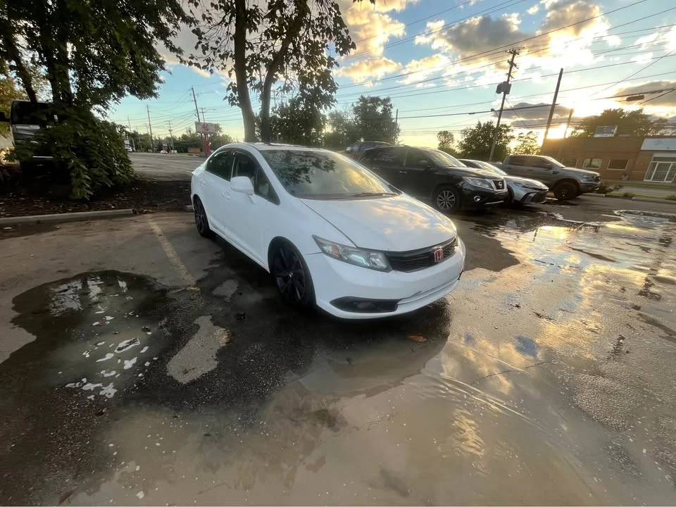 2012 Honda Civic Si 9th Gen - Image 2 of 12