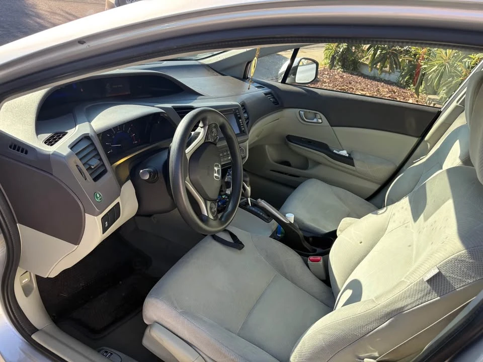 2012 Honda Civic 9th Gen - Image 3 of 7