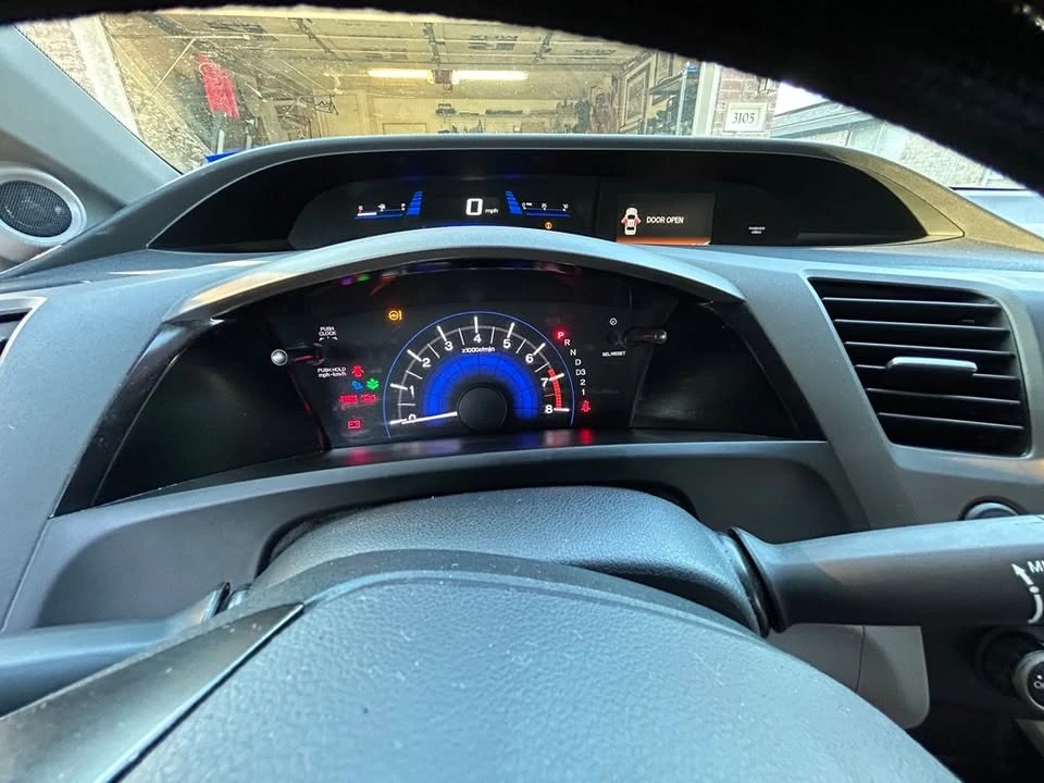 2012 Honda Civic 9th Gen - Image 9 of 15
