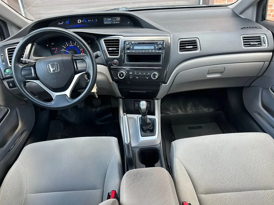 2012 Honda Civic 9th Gen - Image 7 of 14