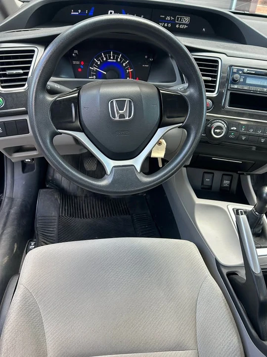 2012 Honda Civic 9th Gen - Image 10 of 14