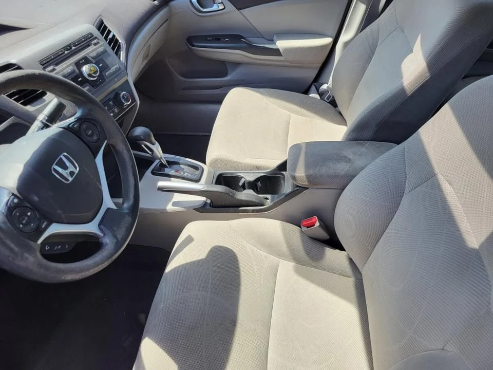 2012 Honda Civic 9th Gen - Image 5 of 5