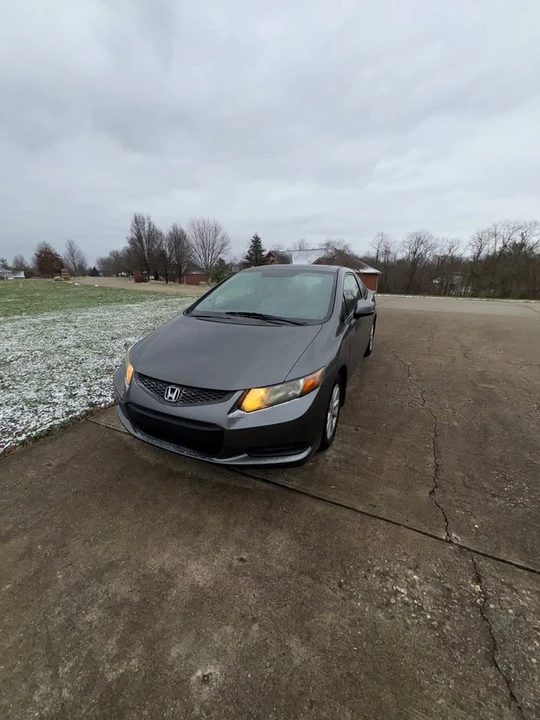 2012 Honda Civic 9th Gen - Image 2 of 7