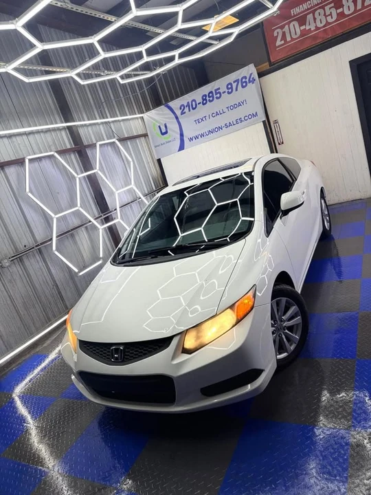2012 Honda Civic 9th Gen - Image 5 of 17