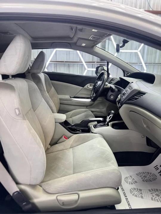 2012 Honda Civic 9th Gen - Image 7 of 17