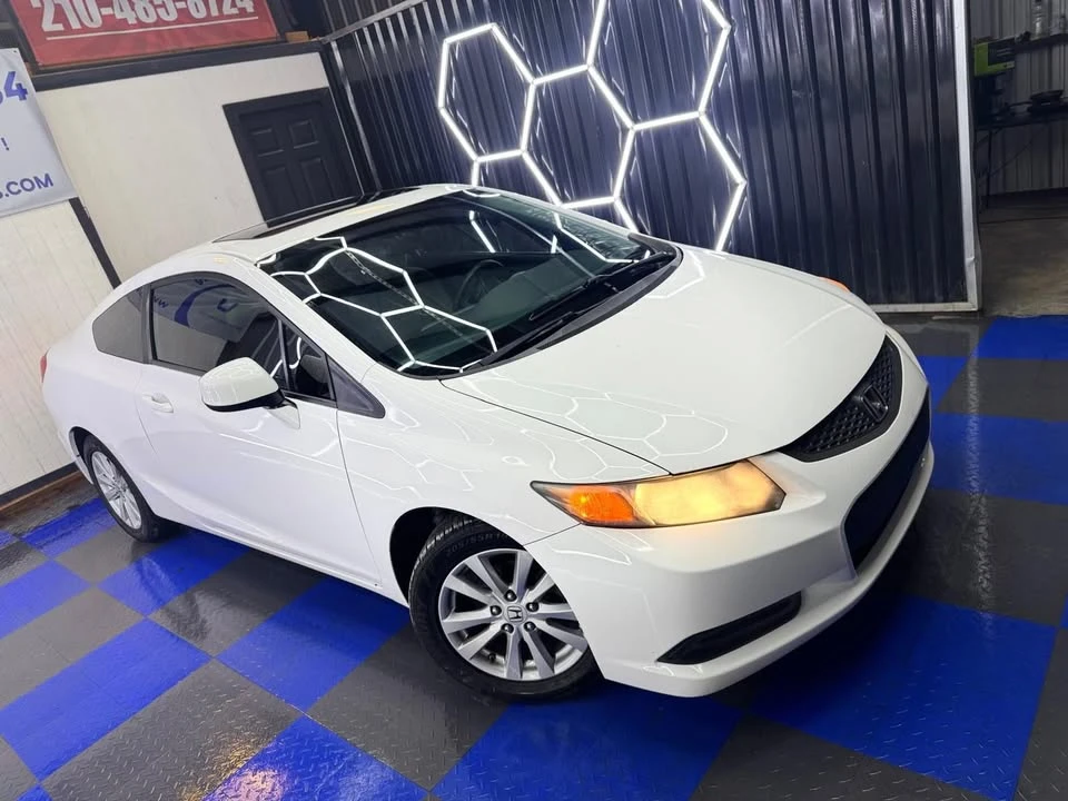 2012 Honda Civic 9th Gen - Image 2 of 17