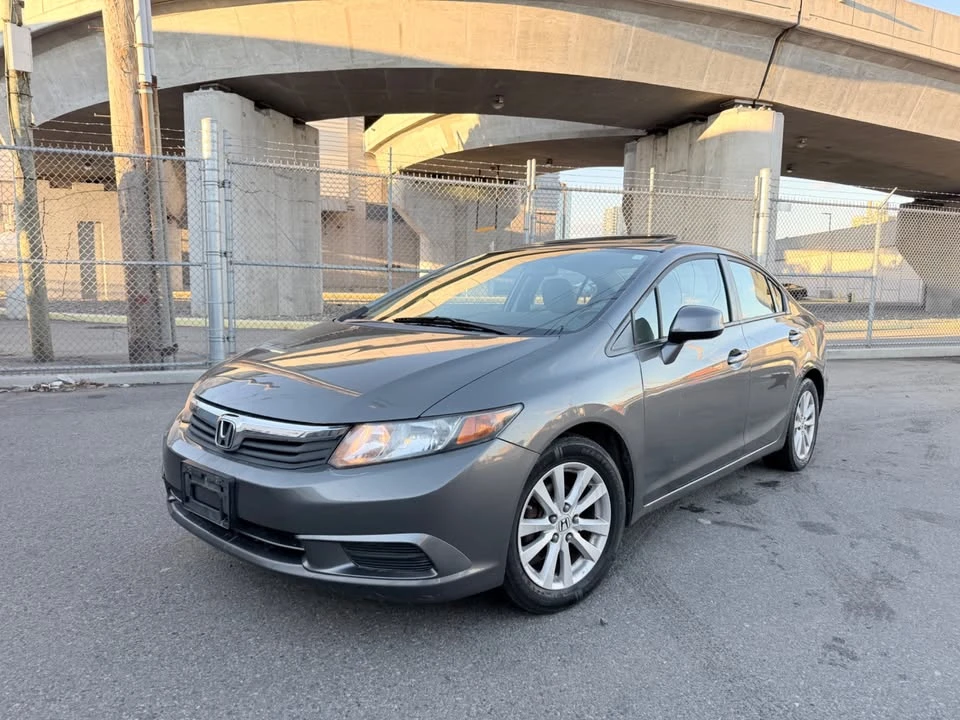 2012 Honda Civic 9th Gen - Image 3 of 19