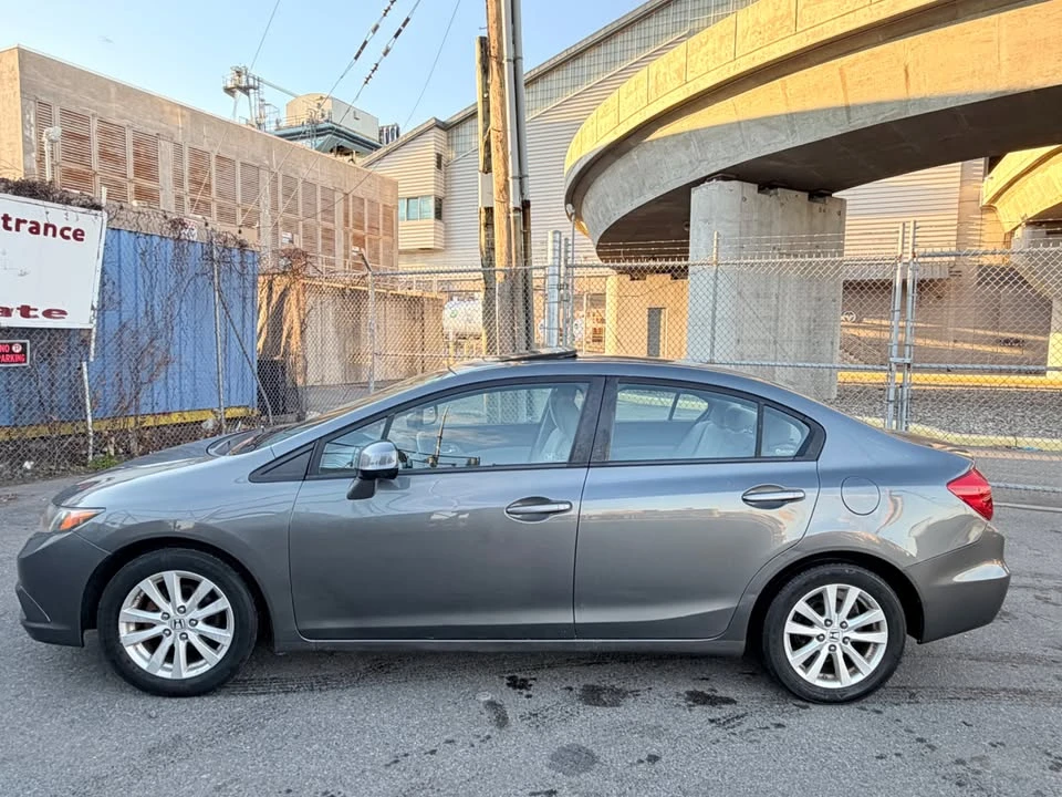 2012 Honda Civic 9th Gen - Image 6 of 17