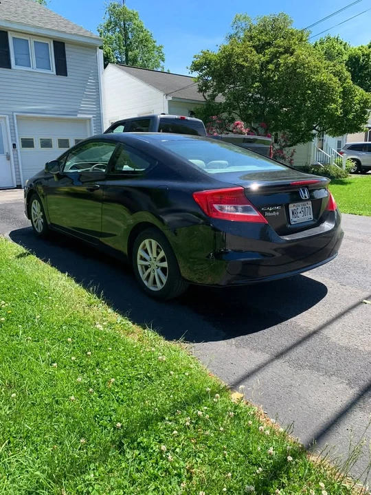 2012 Honda Civic 9th Gen - Image 3 of 5
