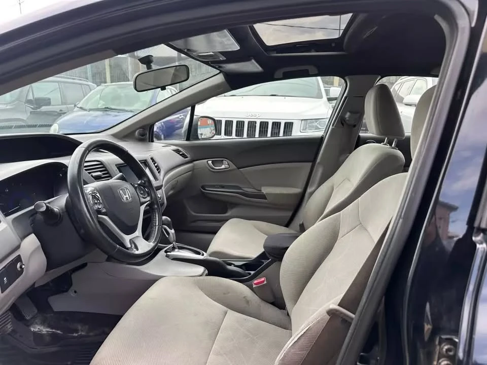 2012 Honda Civic 9th Gen - Image 4 of 7