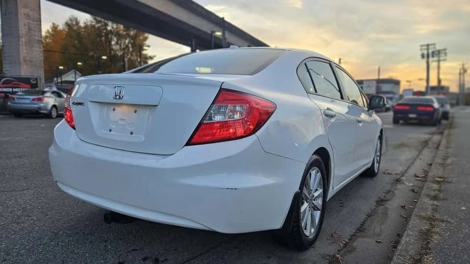 2012 Honda Civic 9th Gen - Image 5 of 19