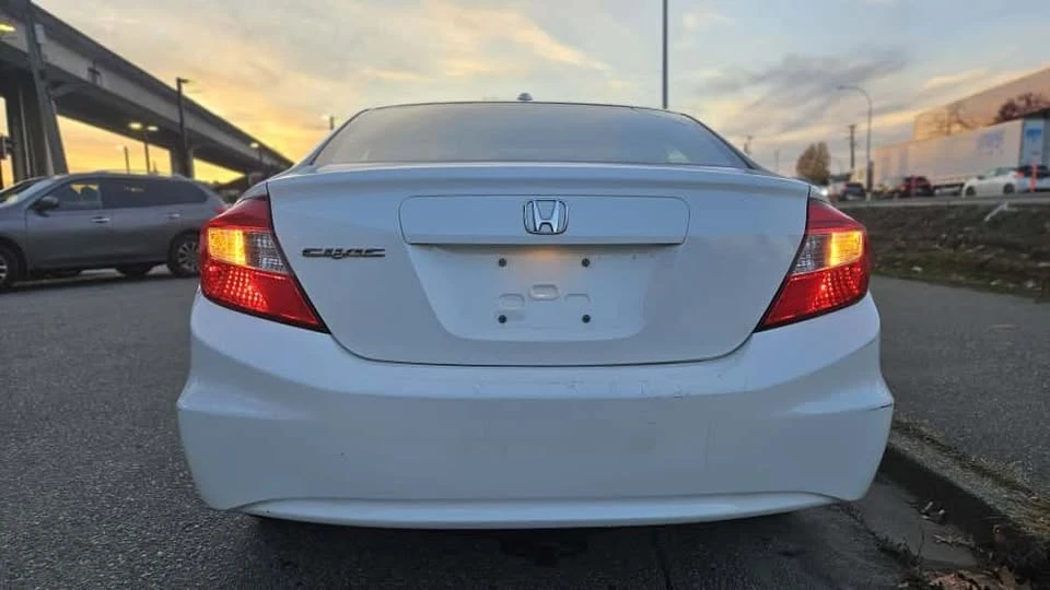 2012 Honda Civic 9th Gen - Image 4 of 19