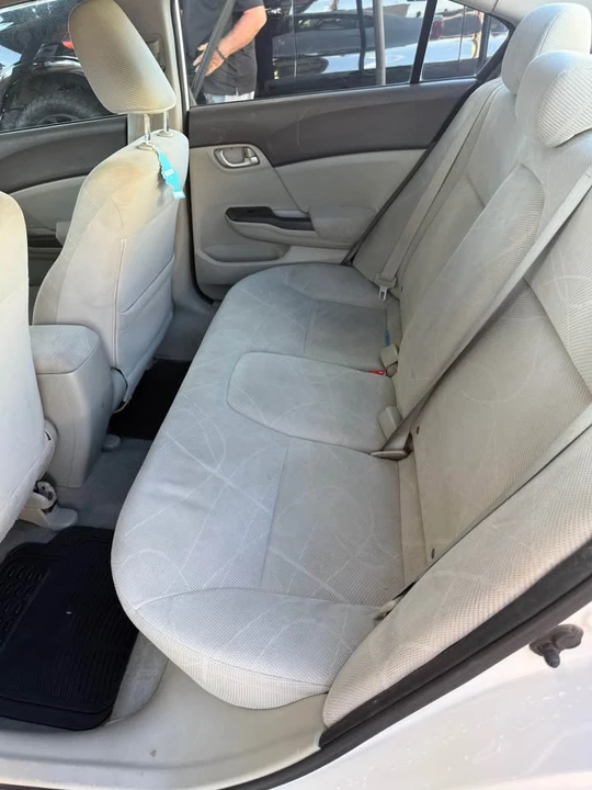 2012 Honda Civic 9th Gen - Image 6 of 9
