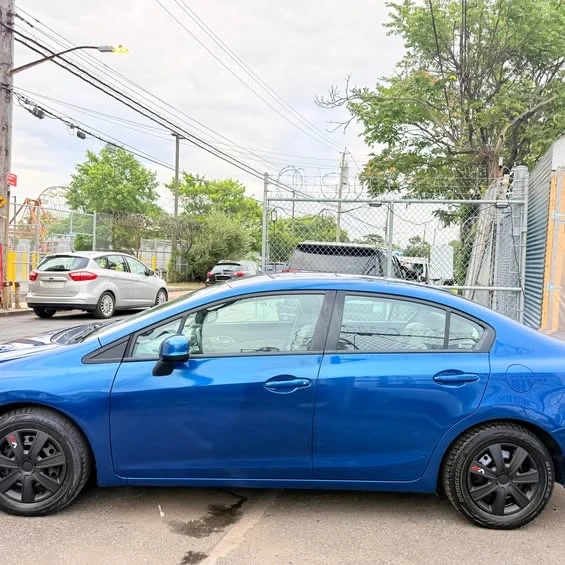 2012 Honda Civic 9th Gen - Image 8 of 15