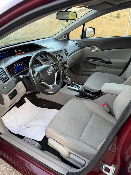 2012 Honda Civic 9th Gen - Image 8 of 12