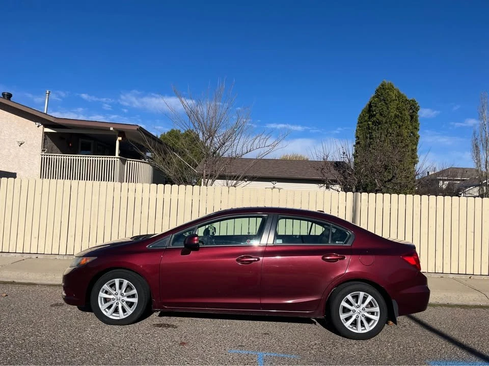 2012 Honda Civic 9th Gen - Image 3 of 12