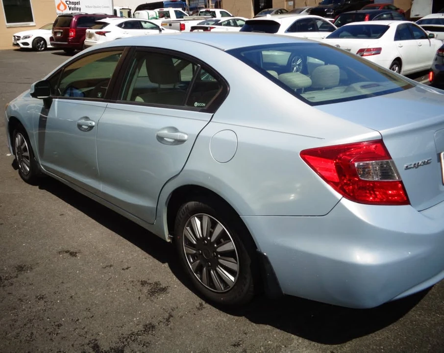 2012 Honda Civic 9th Gen - Image 5 of 8