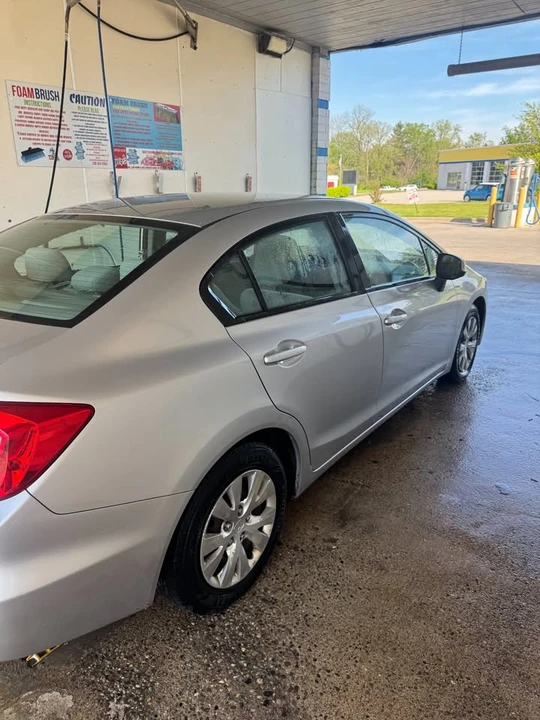 2012 Honda Civic 9th Gen - Image 7 of 11
