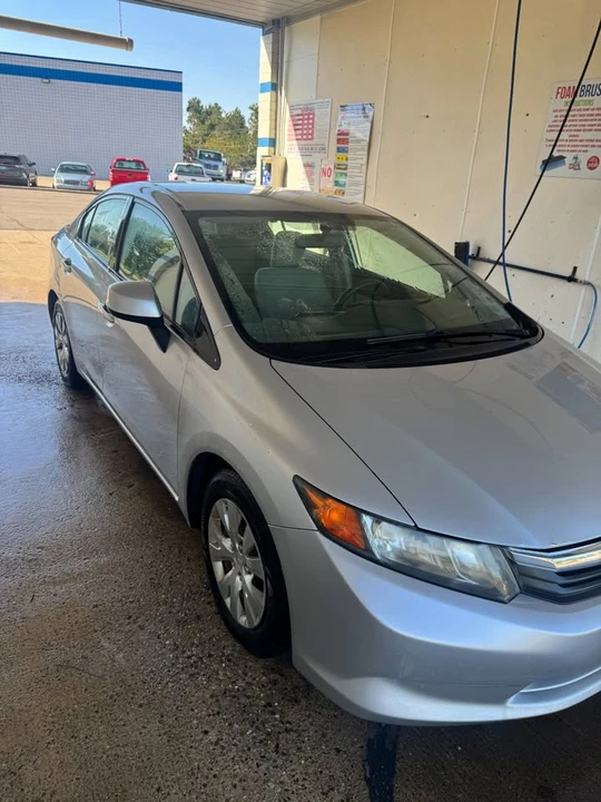 2012 Honda Civic 9th Gen - Image 6 of 11