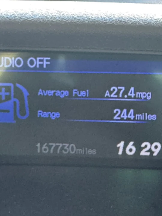 2012 Honda Civic 9th Gen - Image 2 of 11