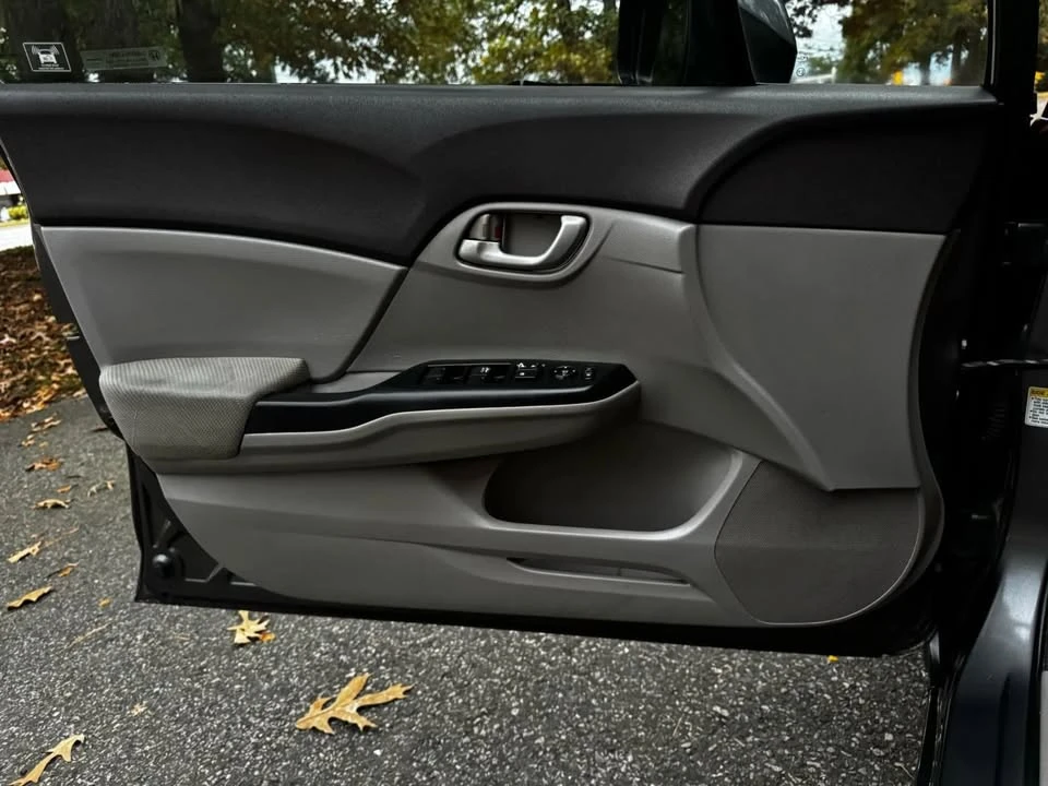 2012 Honda Civic 9th Gen - Image 12 of 14