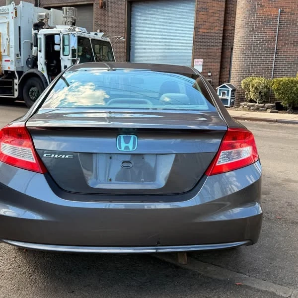 2012 Honda Civic 9th Gen - Image 6 of 19