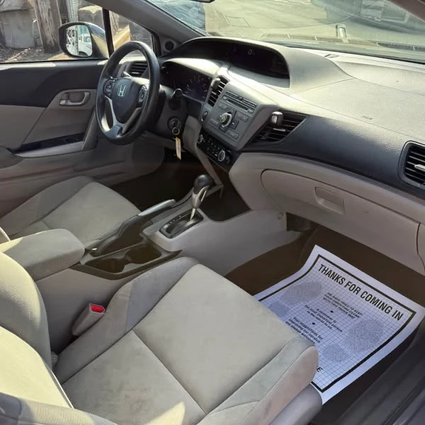 2012 Honda Civic 9th Gen - Image 13 of 19