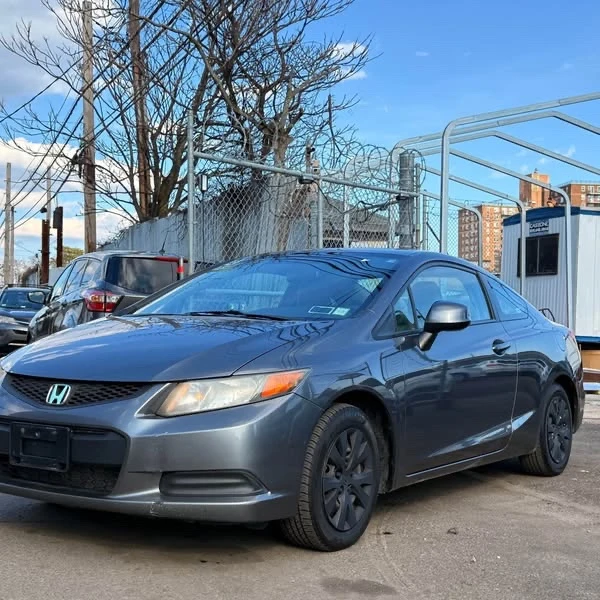 2012 Honda Civic 9th Gen - Image 2 of 19